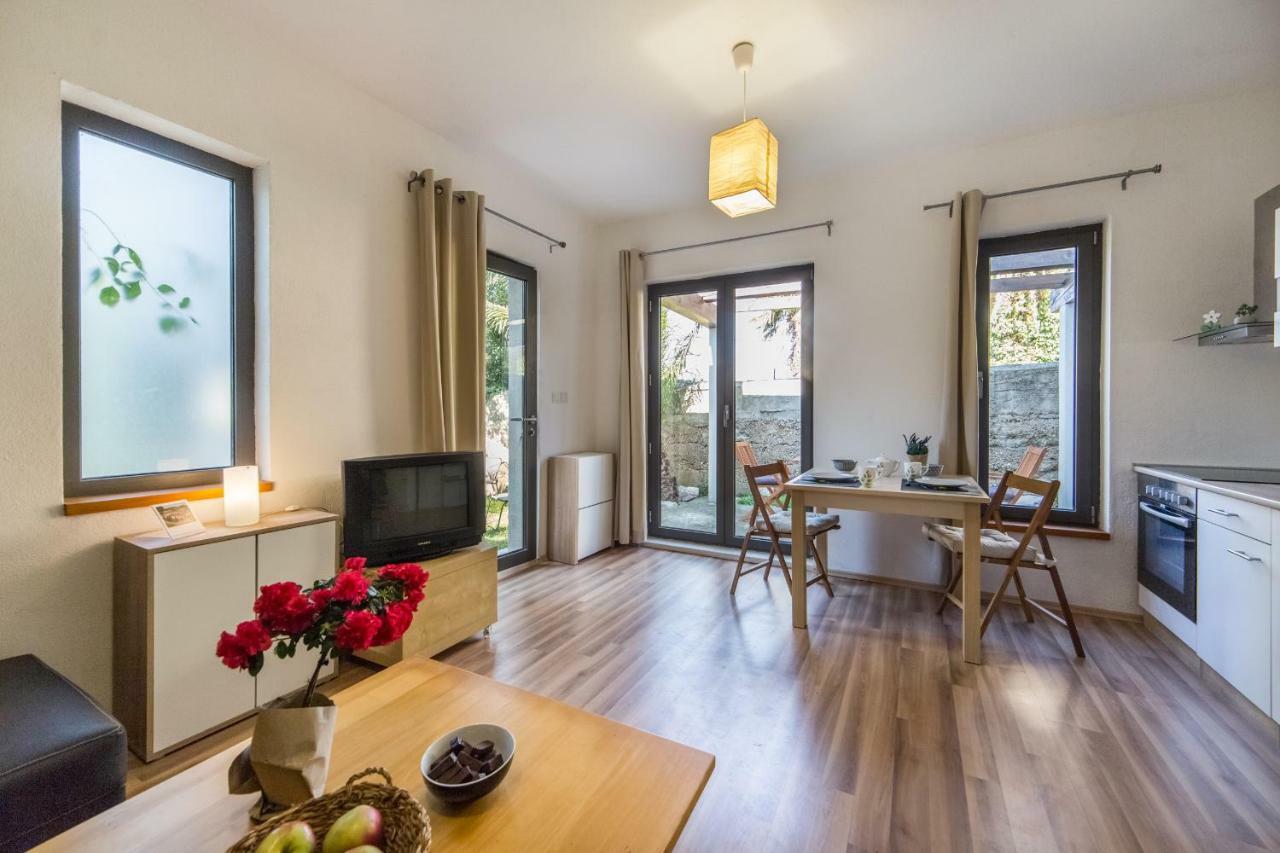 Apartment Peaceful Oasis Makarska Esterno foto